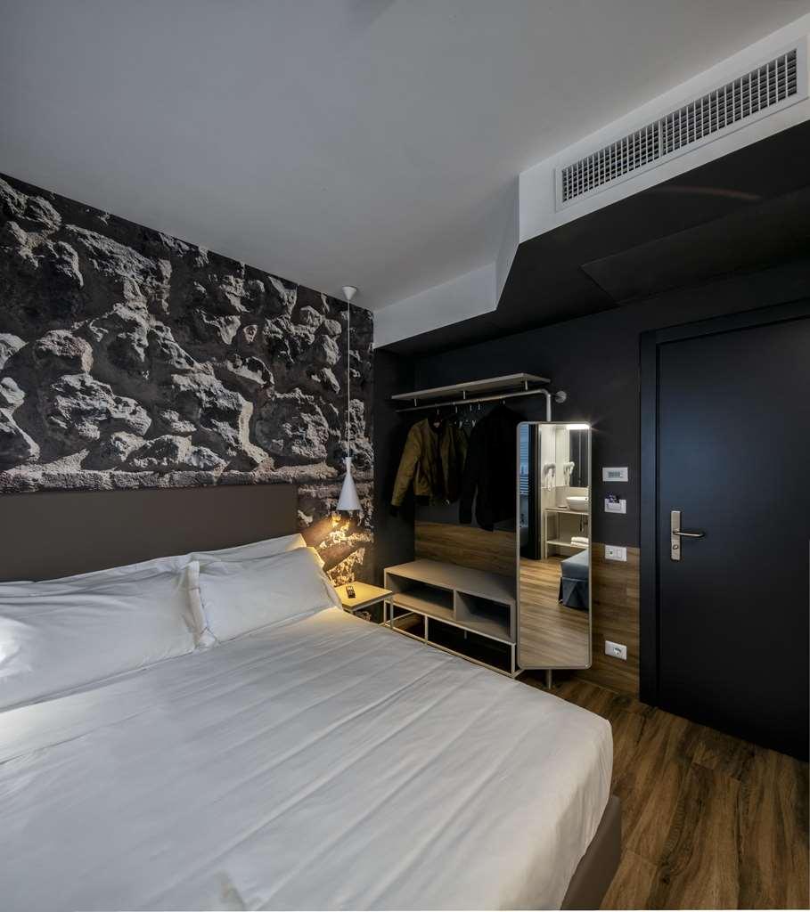 Best Western Hotel Corsi Torrimpietra Chambre photo