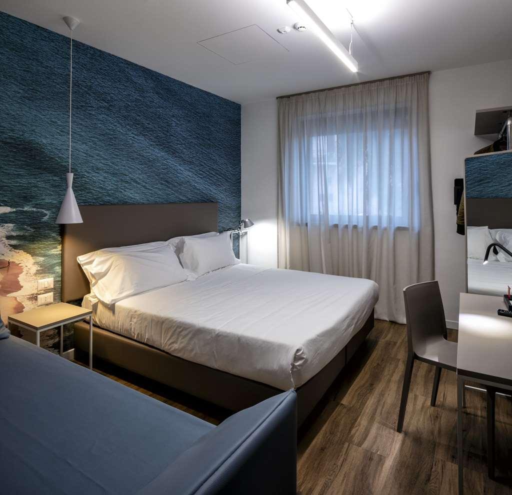 Best Western Hotel Corsi Torrimpietra Chambre photo