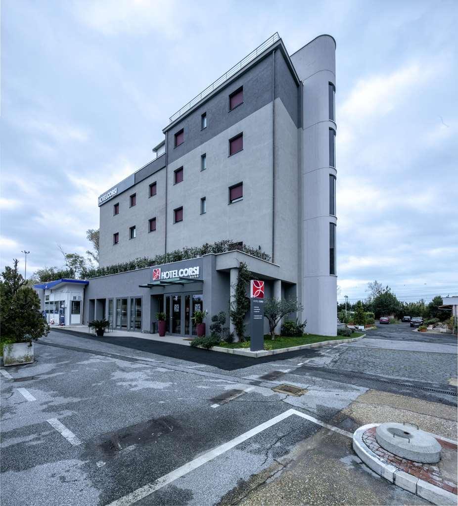 Best Western Hotel Corsi Torrimpietra Extérieur photo