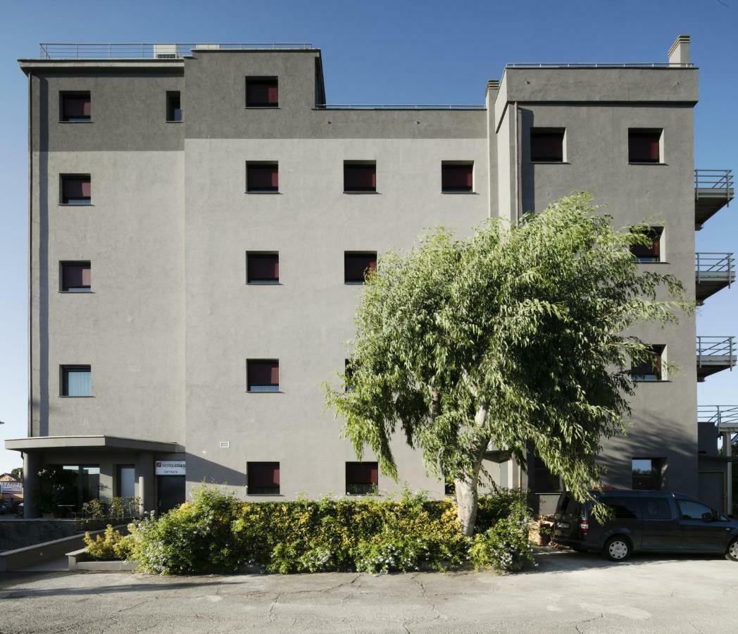 Best Western Hotel Corsi Torrimpietra Extérieur photo